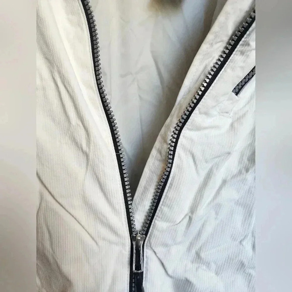 Obermeyer Size 4 Blue, White & Black Polyester Zip Up Hooded Snow Jacket - Picture 4 of 14